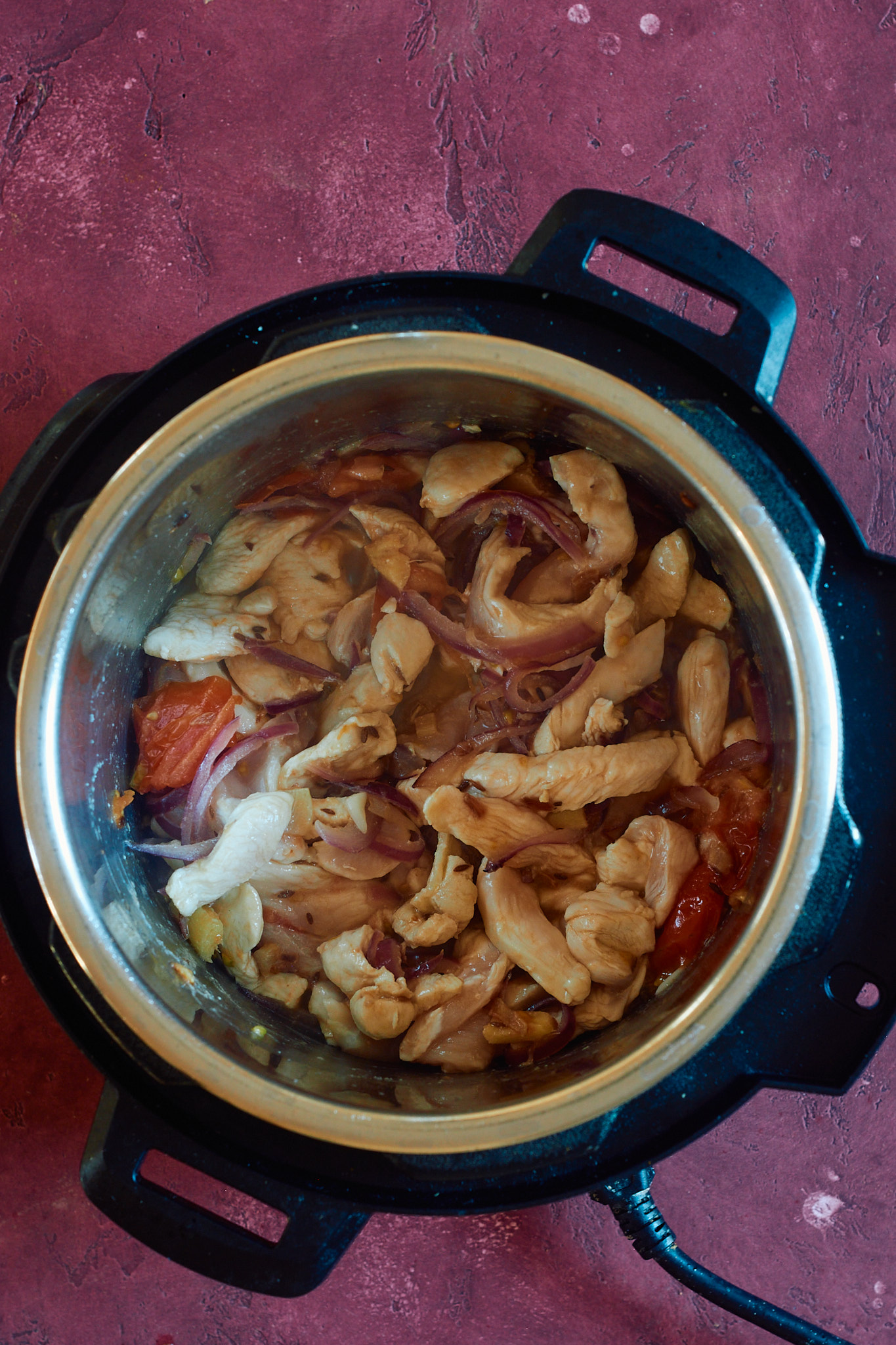 The chicken turned white after sauteing while making the instant pot quick indian soup.